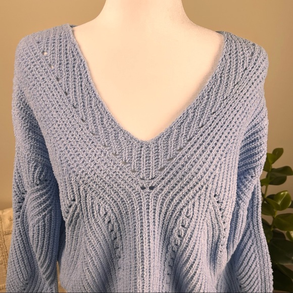 Sky and Sparrow Cropped Chenille Sweater - Picture 3 of 8